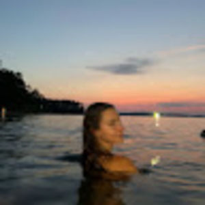 Meet your Posher, Louane